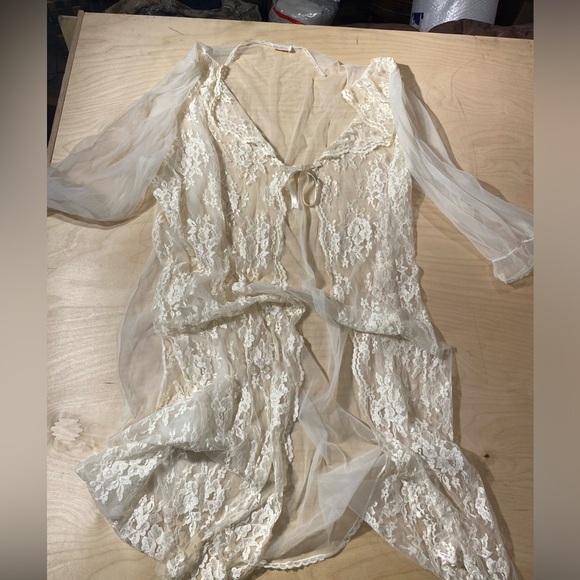 Roaman’s Sheer Robe One size fits all (JG) - Picture 4 of 12